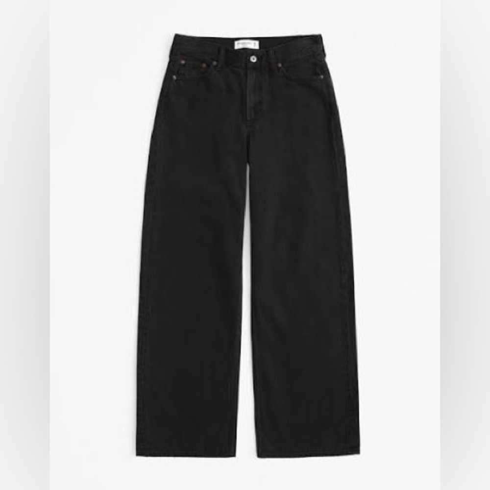 Abercrombie & Fitch Low Rise Ultra Loose Jeans. 34 Short / 18 Short